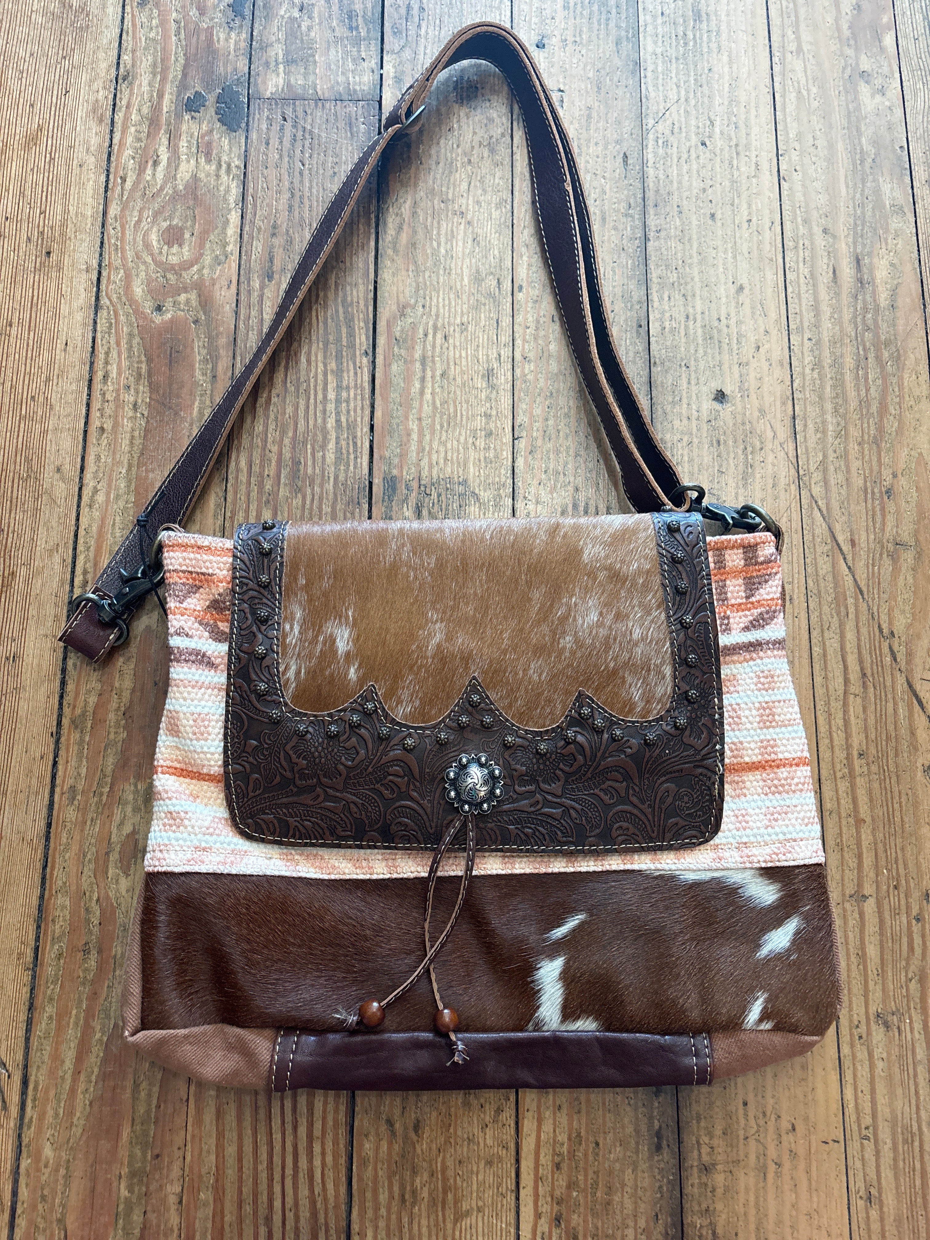 Myra Rose Pompadour Shoulder Bag
