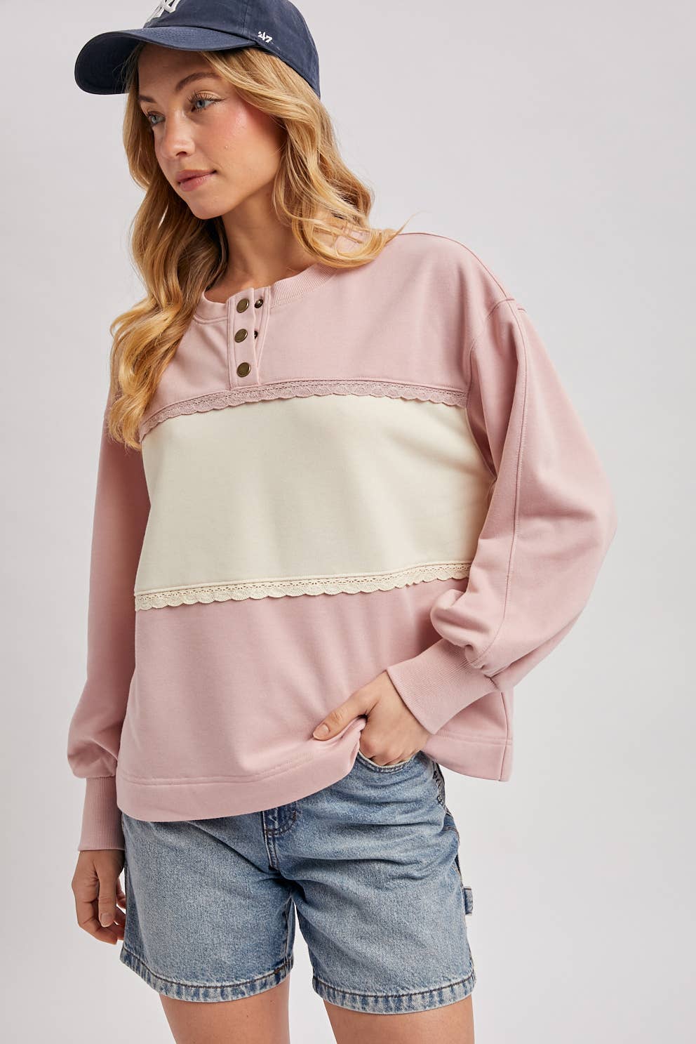 Oversize Color Block Lace Trimmed Sweatshirt
