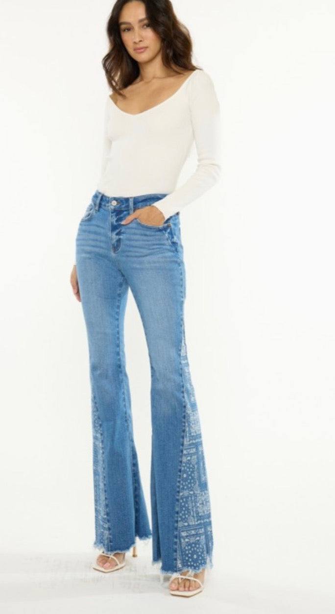 Kan Can Mid Rise Flare Jeans